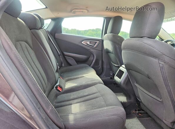 1C3CCCAB3GN124013 2016 CHRYSLER 200 Gray Rear seats view
