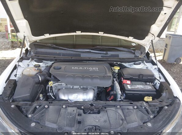 1C3CCCAB4GN164830 2016 CHRYSLER 200 White 