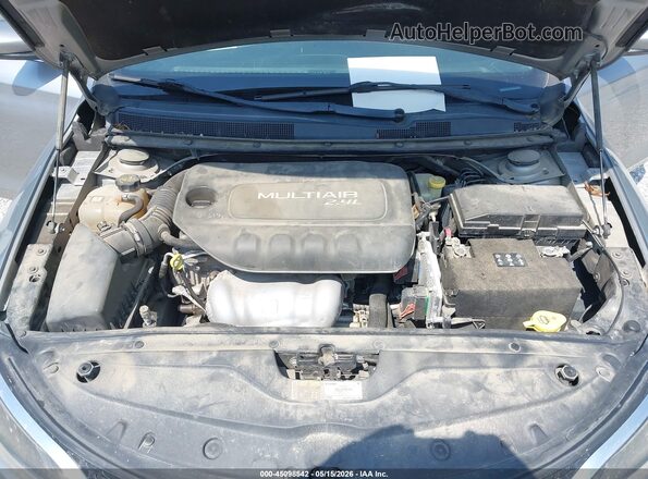 1C3CCCAB5GN128466 2016 CHRYSLER 200 Silver Вид ззаду