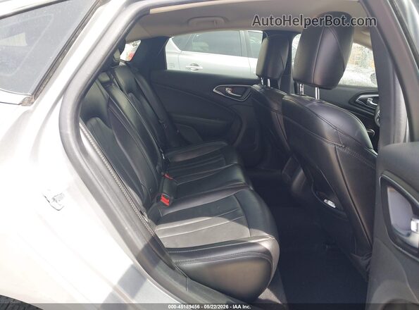 1C3CCCAB9HN511862 2017 CHRYSLER 200 Silver Вид наклейки з VIN-кодом