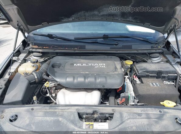 1C3CCCAB9HN511862 2017 CHRYSLER 200 Silver Вид ззаду