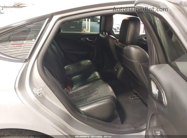 1C3CCCDG8GN139601 2016 CHRYSLER 200 Серебряный Вид наклейки с VIN-кодом