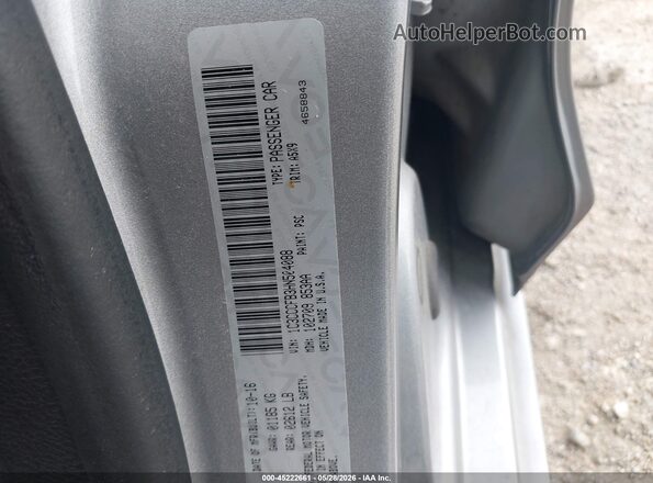 1C3CCCFB3HN504088 2017 CHRYSLER 200 Silver Engine compartment view