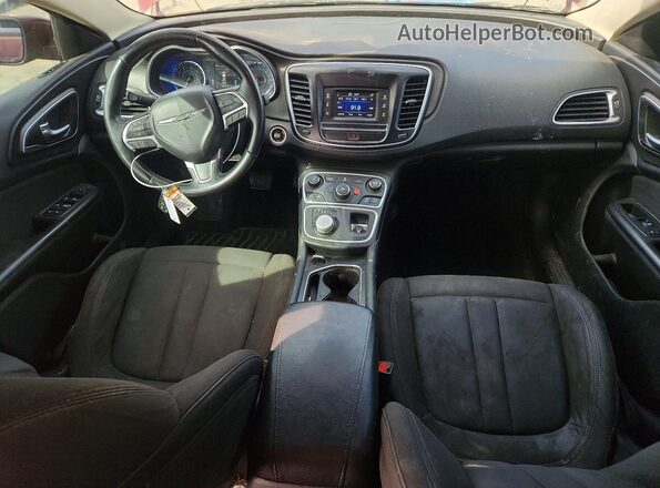 1C3CCCFB7HN509696 2017 CHRYSLER 200 Красный Вид панели приборов