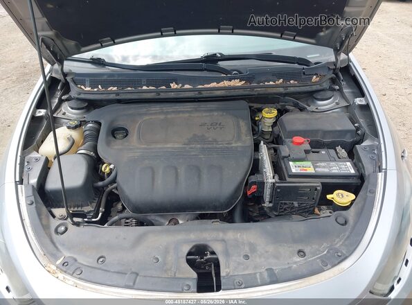 1C3CDFBA8GD605210 2016 DODGE DART Серебряный Вид сзади