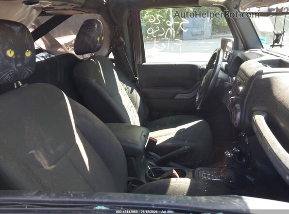 1C4AJWAG9HL664940 2017 JEEP WRANGLER Black Вид салону спереду