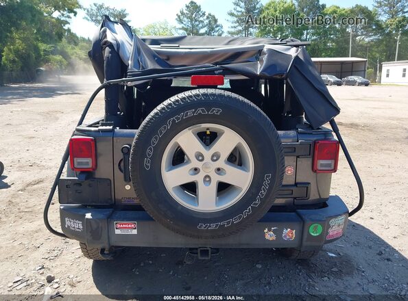 1C4AJWAG9HL664940 2017 JEEP WRANGLER Black 