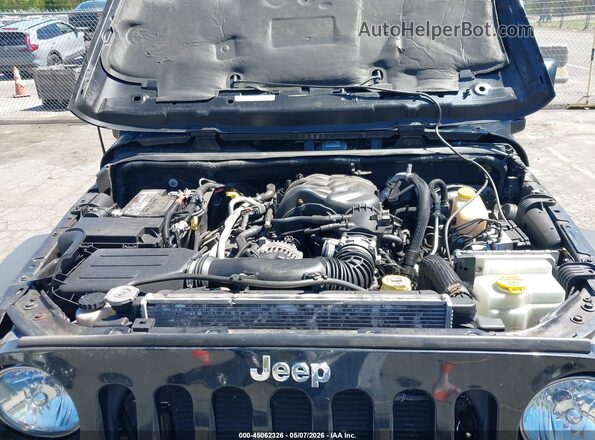1C4BJWDG1GL303829 2016 JEEP WRANGLER UNLIMITED Черный Вид сзади