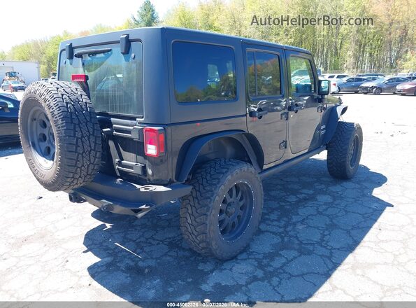 1C4BJWDG1GL303829 2016 JEEP WRANGLER UNLIMITED Черный Задняя правая четверть