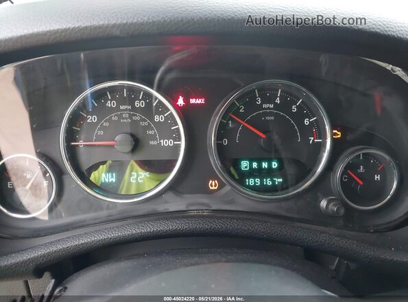 1C4BJWDG1HL624447 2017 JEEP WRANGLER UNLIMITED Gray Widok tylnych siedzeń