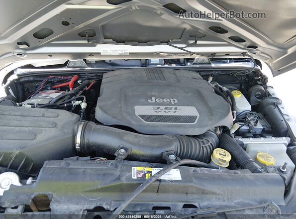 1C4BJWDG2GL144528 2016 JEEP WRANGLER UNLIMITED Silver უკანა ხედი
