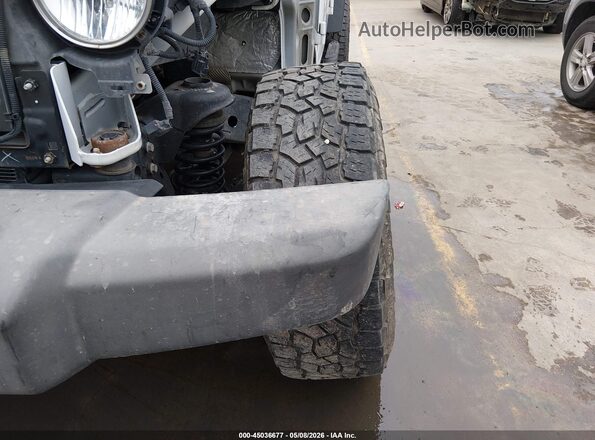 1C4BJWDG2GL203724 2016 JEEP WRANGLER UNLIMITED White 