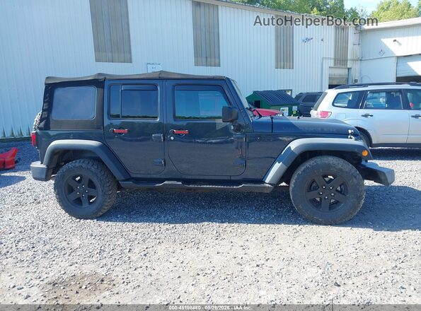 1C4BJWDG2HL665718 2017 JEEP WRANGLER UNLIMITED Gray Вид задньої частини салону