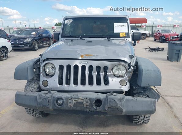 1C4BJWDG3JL878666 2018 JEEP WRANGLER Silver 