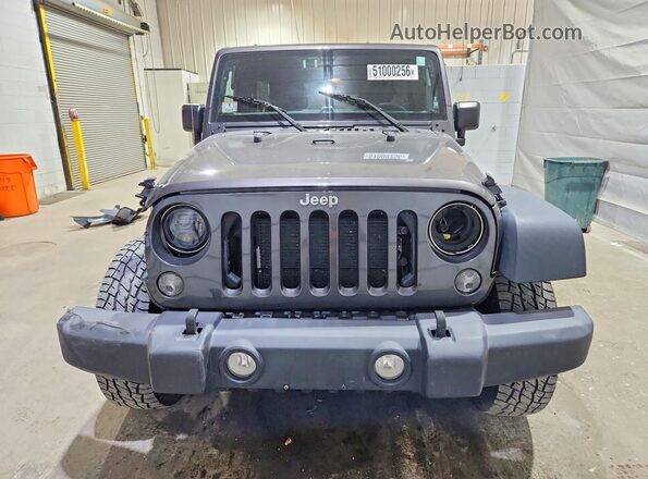 1C4BJWDG4JL882628 2018 JEEP WRANGLER Gray Widok z przodu