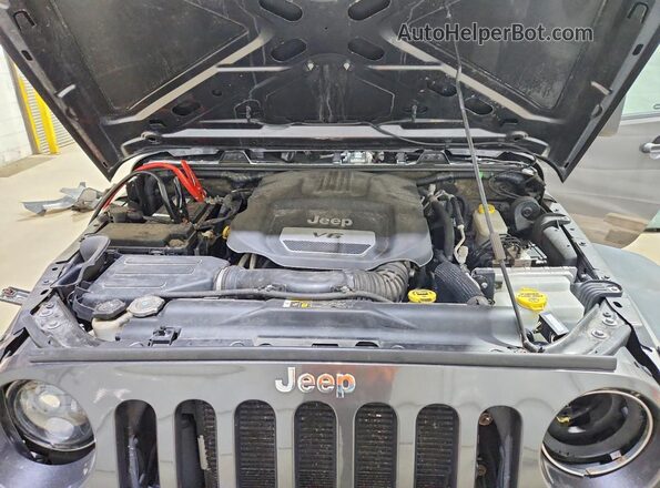 1C4BJWDG4JL882628 2018 JEEP WRANGLER Gray Widok wnętrza z tyłu