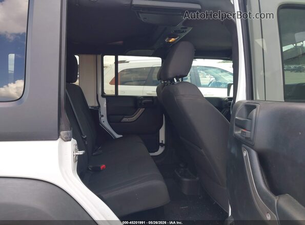 1C4BJWDG8HL744424 2017 JEEP WRANGLER UNLIMITED White VIN sticker view
