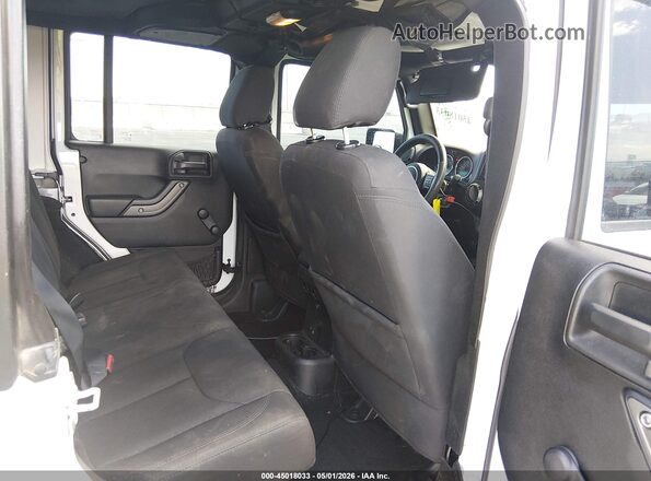 1C4BJWDG8HL747372 2017 JEEP WRANGLER UNLIMITED White VIN კოდის სტიკერის ხედი