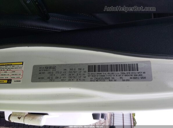 1C4BJWEG2GL285095 2016 JEEP WRANGLER UNLIMITED White Engine compartment view