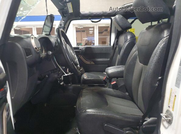 1C4BJWEG7GL253629 2016 JEEP WRANGLER White Vista interior delantera