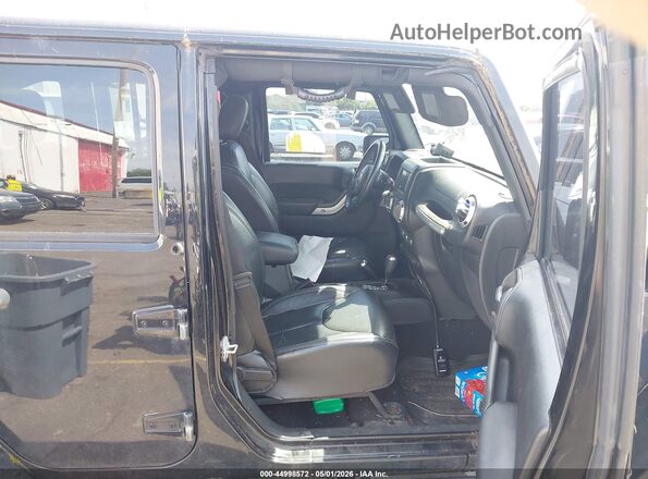 1C4BJWEG9GL321669 2016 JEEP WRANGLER UNLIMITED Black Вид салону спереду