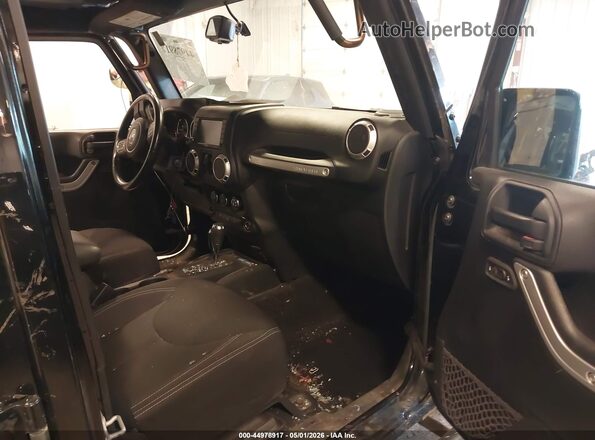 1C4BJWFG2GL271244 2016 JEEP WRANGLER UNLIMITED Черный Вид салона спереди