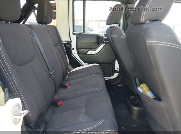 1C4BJWFG3GL158712 2016 JEEP WRANGLER UNLIMITED White VIN კოდის სტიკერის ხედი