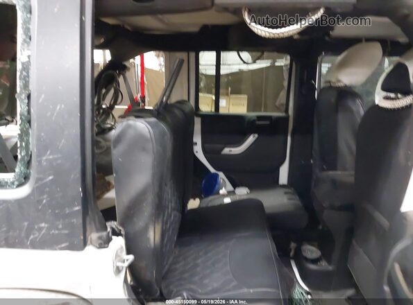 1C4BJWFG8GL146510 2016 JEEP WRANGLER UNLIMITED White 