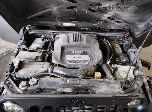 1C4HJWDG2JL869242 2018 JEEP WRANGLER Black Widok z tyłu