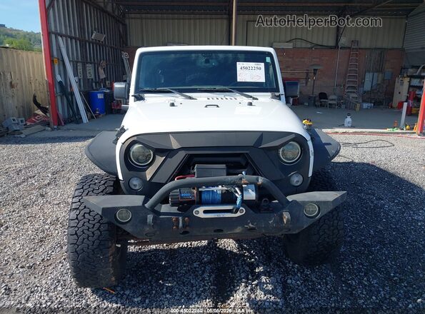 1C4HJWDG4GL172535 2016 JEEP WRANGLER UNLIMITED White Vista del cuadro de instrumentos