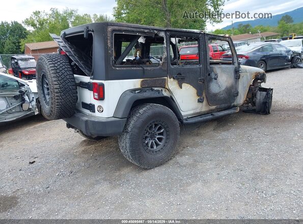 1C4HJWDG8JL920355 2018 JEEP WRANGLER White Trasero derecho