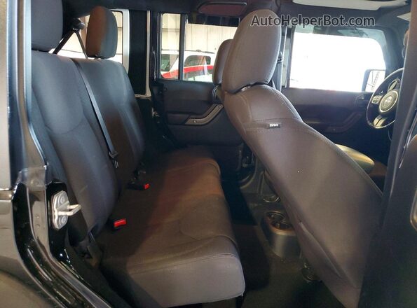 1C4HJWDG9GL236259 2016 JEEP WRANGLER Black Widok tylnych siedzeń