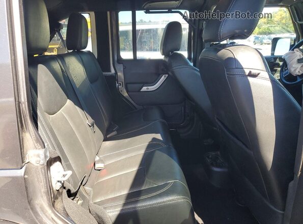 1C4HJWEG2GL335309 2016 JEEP WRANGLER Gray Вид задньої частини салону