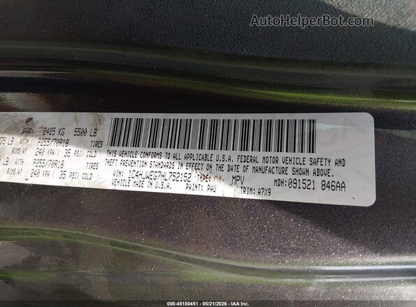 1C4HJWEG7HL752152 2017 JEEP WRANGLER UNLIMITED Gray Widok komory silnika