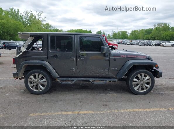 1C4HJWFG4JL867294 2018 JEEP WRANGLER Gray Vista interior trasera