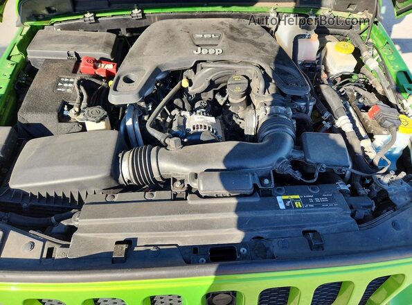 1C4HJXDG3KW508768 2019 JEEP WRANGLER Зеленый Вид задней части салона