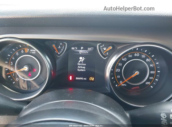 1C4HJXDG3LW298013 2020 JEEP WRANGLER UNLIMITED Black Widok tylnych siedzeń
