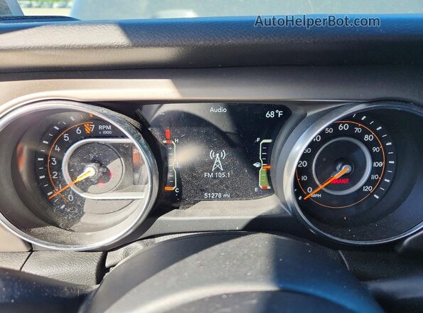 1C4HJXDG4JW300056 2018 JEEP WRANGLER Gray 