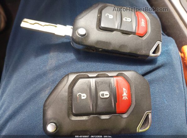 1C4HJXEGXJW244879 2018 JEEP WRANGLER UNLIMITED Blue Вид панелі приладів