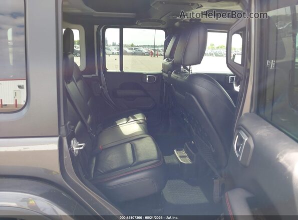 1C4HJXFN7JW236235 2018 JEEP WRANGLER UNLIMITED Gray VIN კოდის სტიკერის ხედი