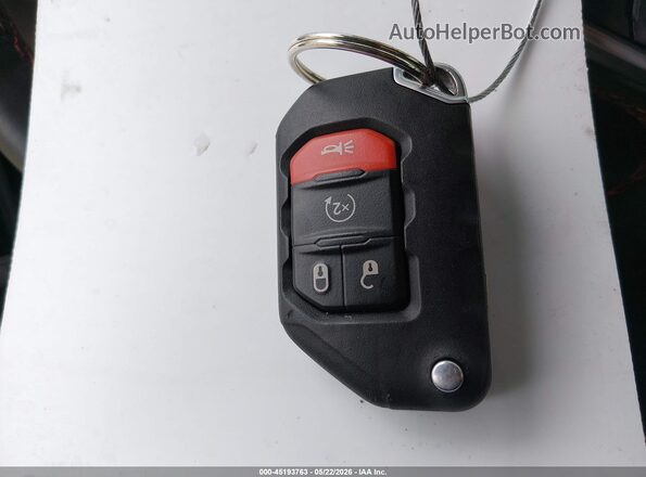 1C4HJXFNXMW654342 2021 JEEP WRANGLER UNLIMITED Pink Vista del salpicadero
