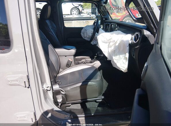 1C4JJXP68NW277536 2022 JEEP WRANGLER Silver Вид салону спереду