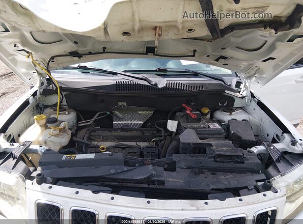 1C4NJCBA1GD670492 2016 JEEP COMPASS White Rear view