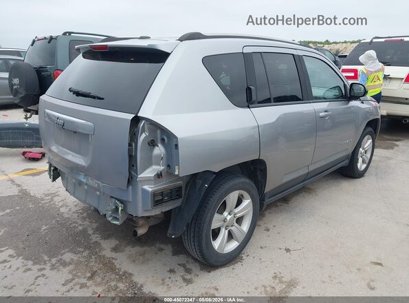 1C4NJCBAXGD742841 2016 JEEP COMPASS Silver Задня права чверть