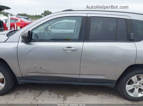 1C4NJCBAXGD742841 2016 JEEP COMPASS Silver 