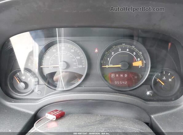 1C4NJCBAXGD742841 2016 JEEP COMPASS Silver Вид задніх сидінь