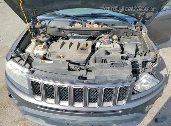 1C4NJCBB6GD683683 2016 JEEP COMPASS Gray Vista interior trasera