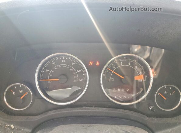 1C4NJCEA5GD543255 2016 JEEP COMPASS Black Instrument cluster view