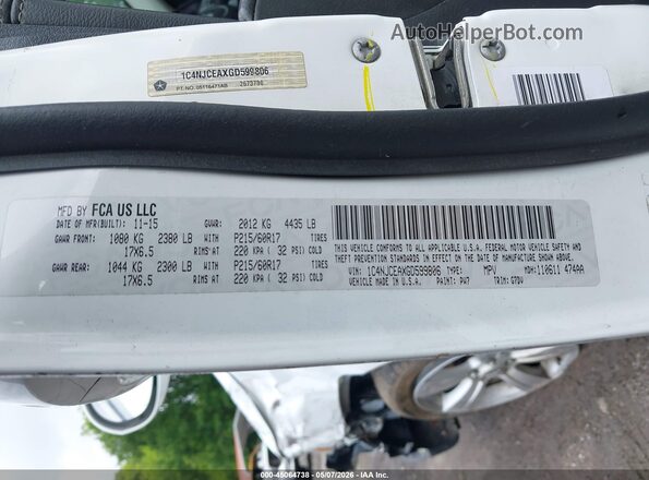 1C4NJCEAXGD599806 2016 JEEP COMPASS White Вид підкапотного простору