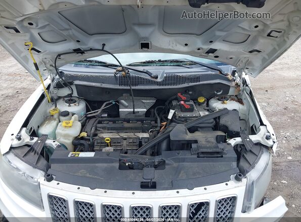 1C4NJCEAXGD599806 2016 JEEP COMPASS White Вид ззаду